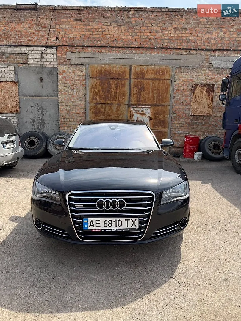 2011 Audi A8 - мініатюра 2