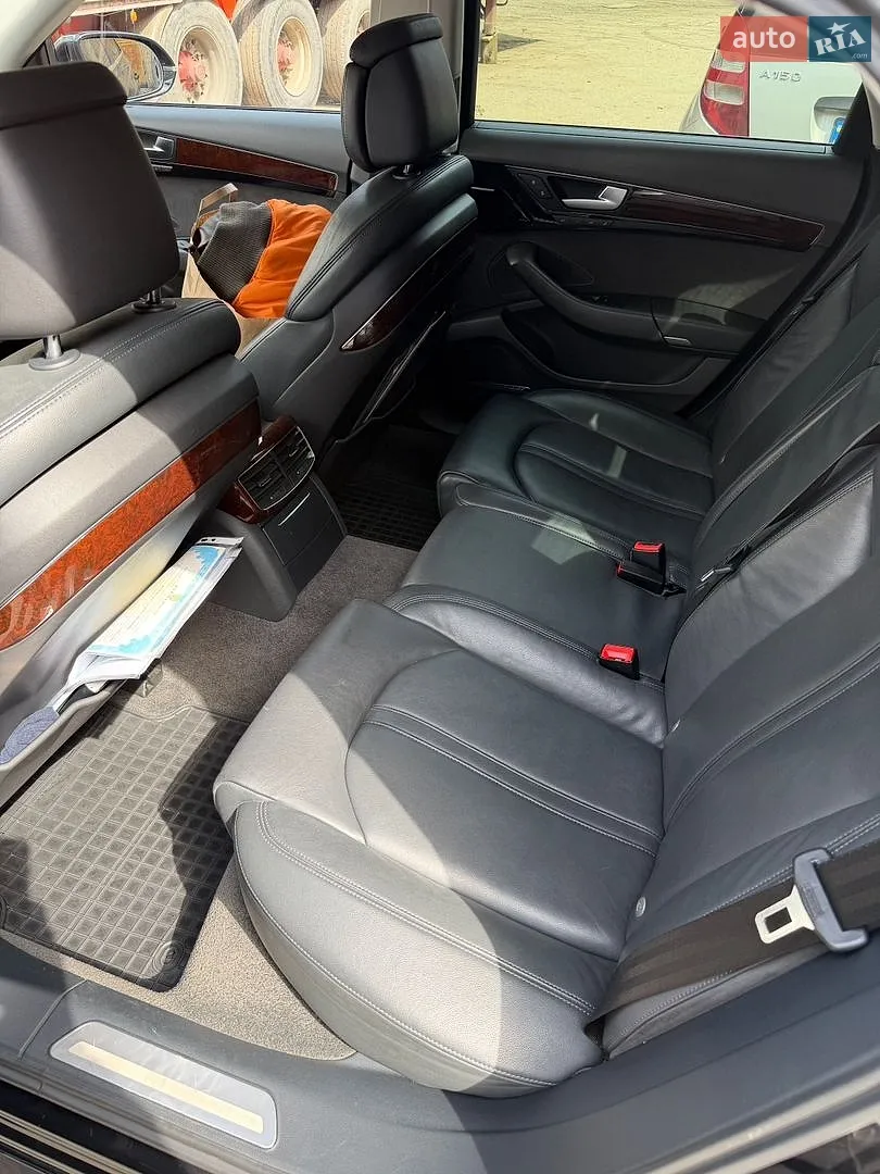 2011 Audi A8 - мініатюра 12