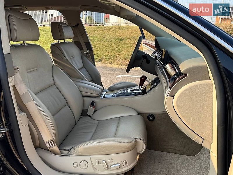 Седан Audi A8 2007 в Києві