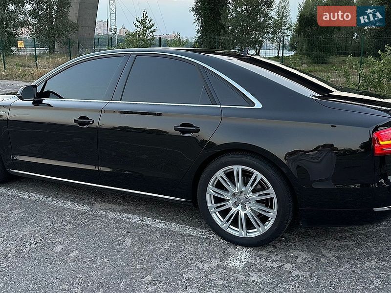 Седан Audi A8 2012 в Києві фото 8 Седан Audi A8 2012 в Києві