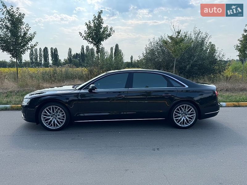 Audi A8 2015