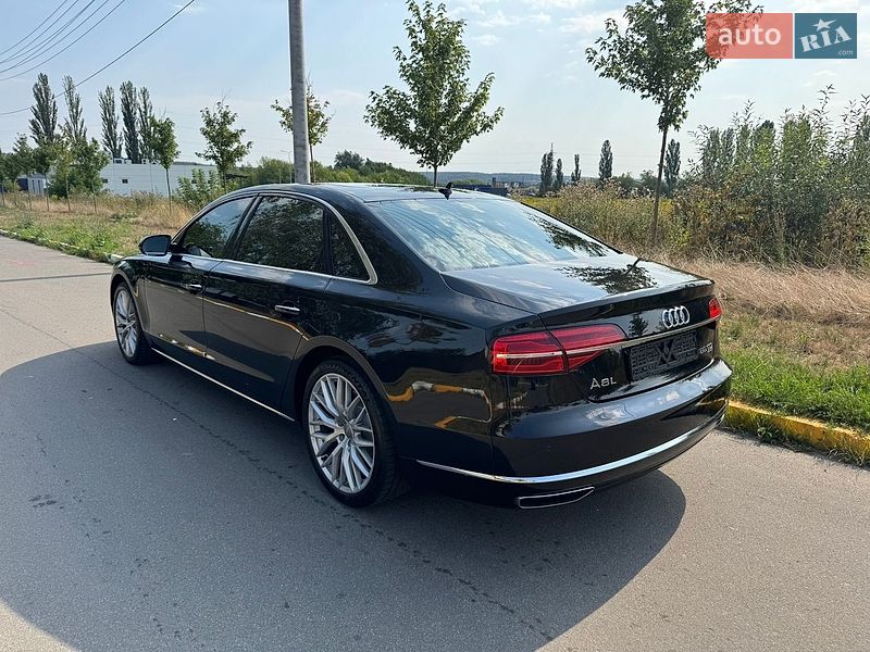Седан Audi A8 2015 в Киеве фото 5 Седан Audi A8 2015 в Киеве