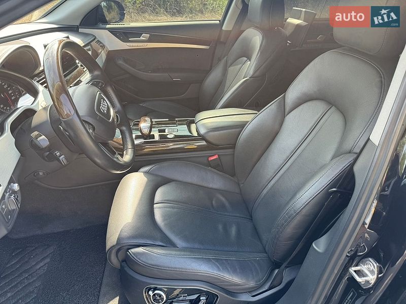 Седан Audi A8 2015 в Киеве фото 12 Седан Audi A8 2015 в Киеве