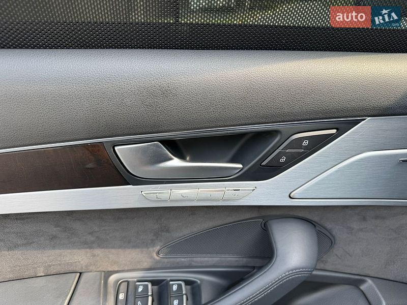 Седан Audi A8 2015 в Киеве фото 20 Седан Audi A8 2015 в Киеве