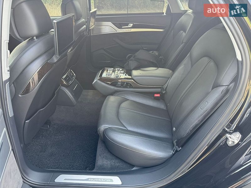 Седан Audi A8 2015 в Киеве фото 21 Седан Audi A8 2015 в Киеве