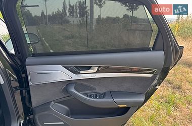 Седан Audi A8 2015 в Киеве фото 25 Седан Audi A8 2015 в Киеве