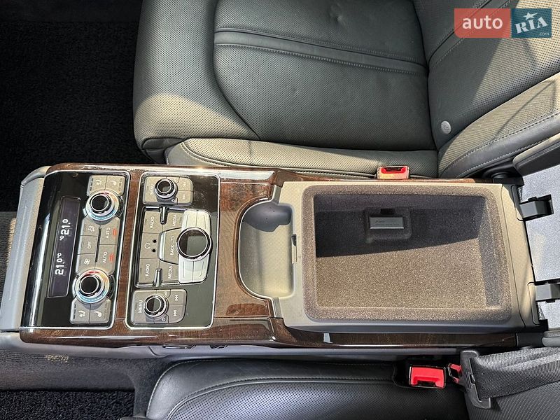 Седан Audi A8 2015 в Киеве фото 32 Седан Audi A8 2015 в Киеве
