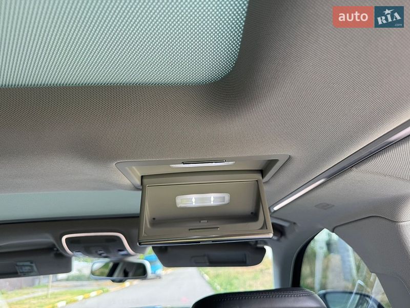 Седан Audi A8 2015 в Киеве фото 37 Седан Audi A8 2015 в Киеве