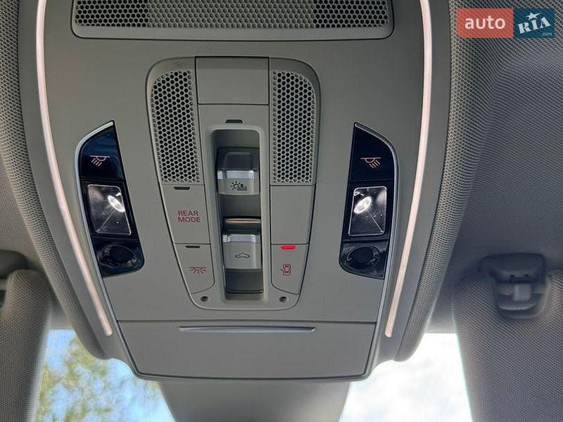 Седан Audi A8 2015 в Киеве фото 44 Седан Audi A8 2015 в Киеве