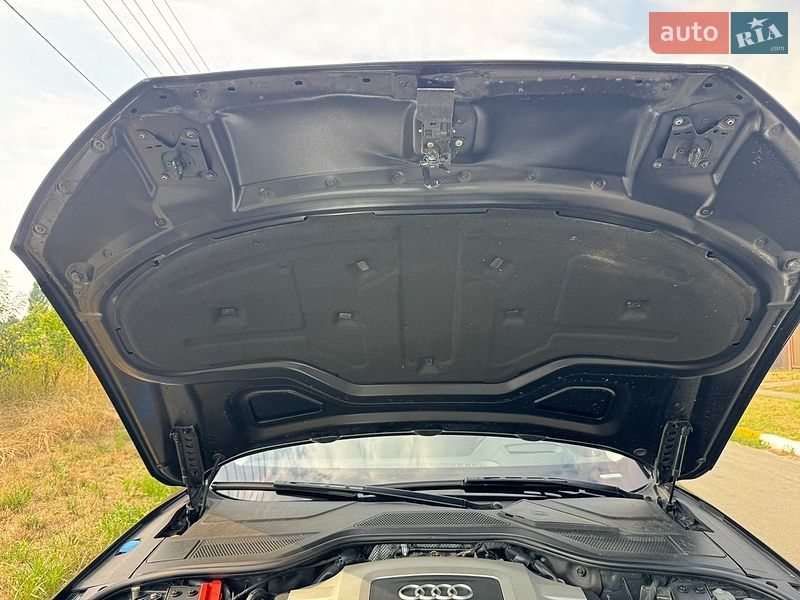 Седан Audi A8 2015 в Киеве фото 50 Седан Audi A8 2015 в Киеве