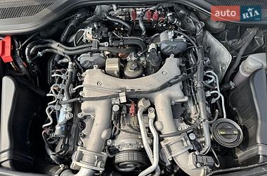Седан Audi A8 2015 в Киеве фото 54 Седан Audi A8 2015 в Киеве