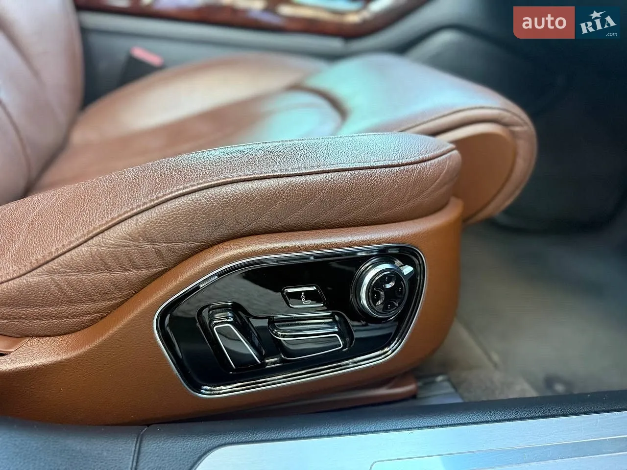 2012 Audi A8 - мініатюра 34