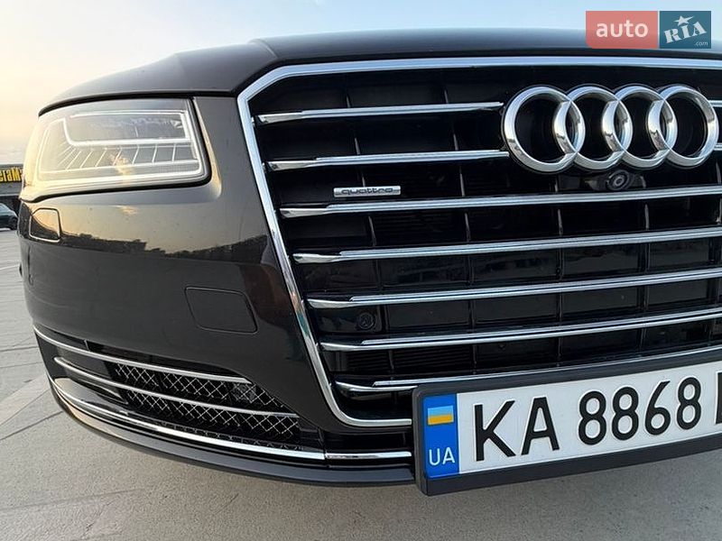 Седан Audi A8 2015 в Киеве