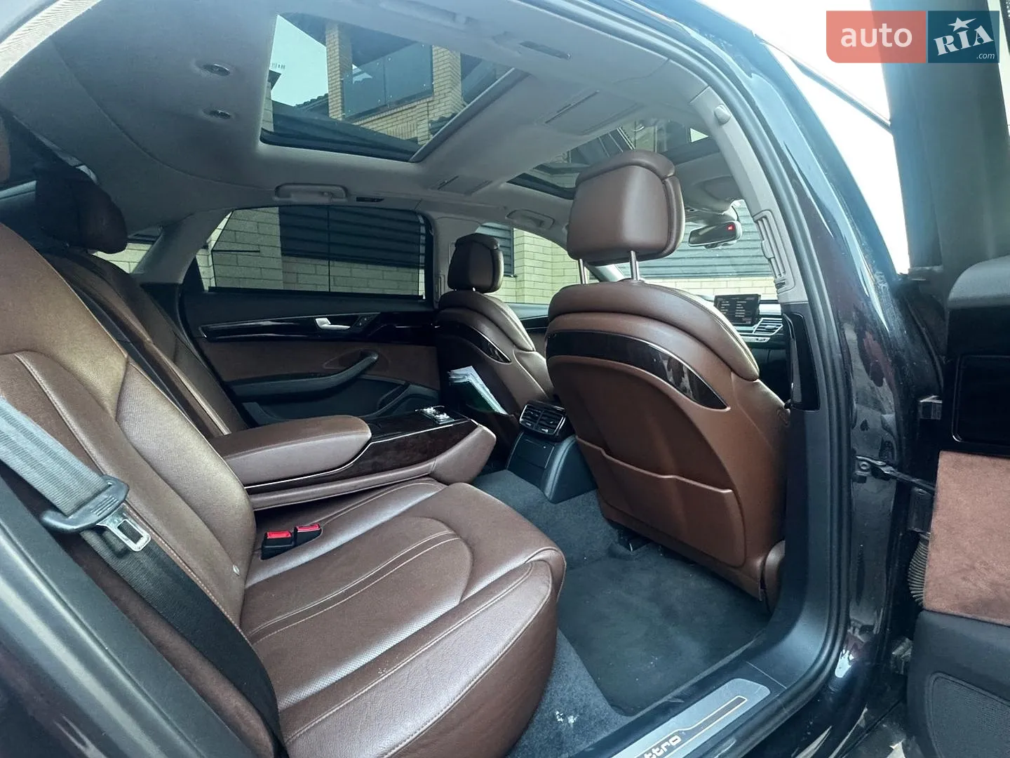 2017 Audi A8 - мініатюра 31