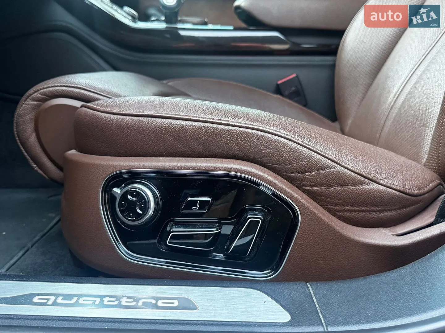 2017 Audi A8 - мініатюра 32