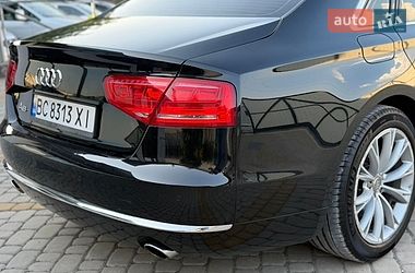 Седан Audi A8 2012 в Тернополі