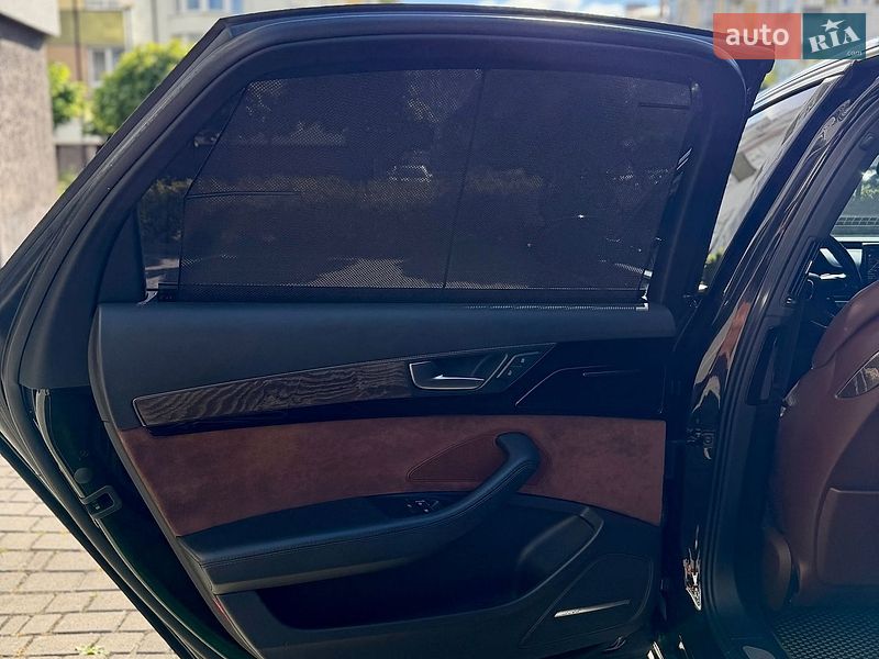 Седан Audi A8 2014 в Івано-Франківську