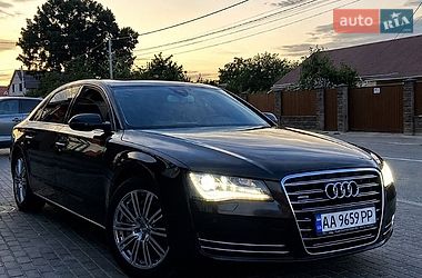 Седан Audi A8 2011 в Броварах