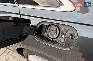 Седан Audi A8 2023 в Києві