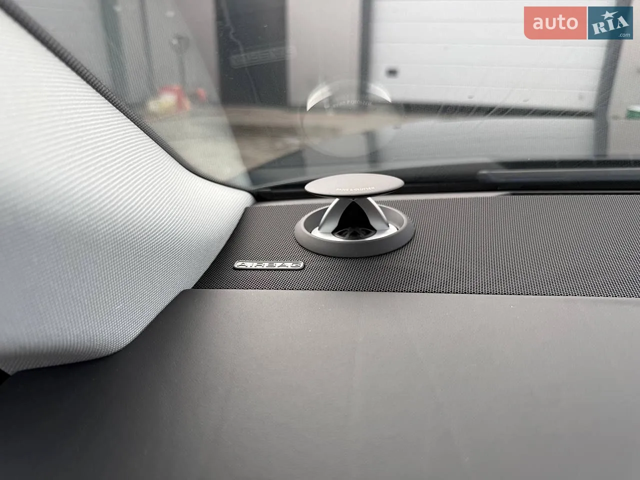 2023 Audi A8 - мініатюра 25