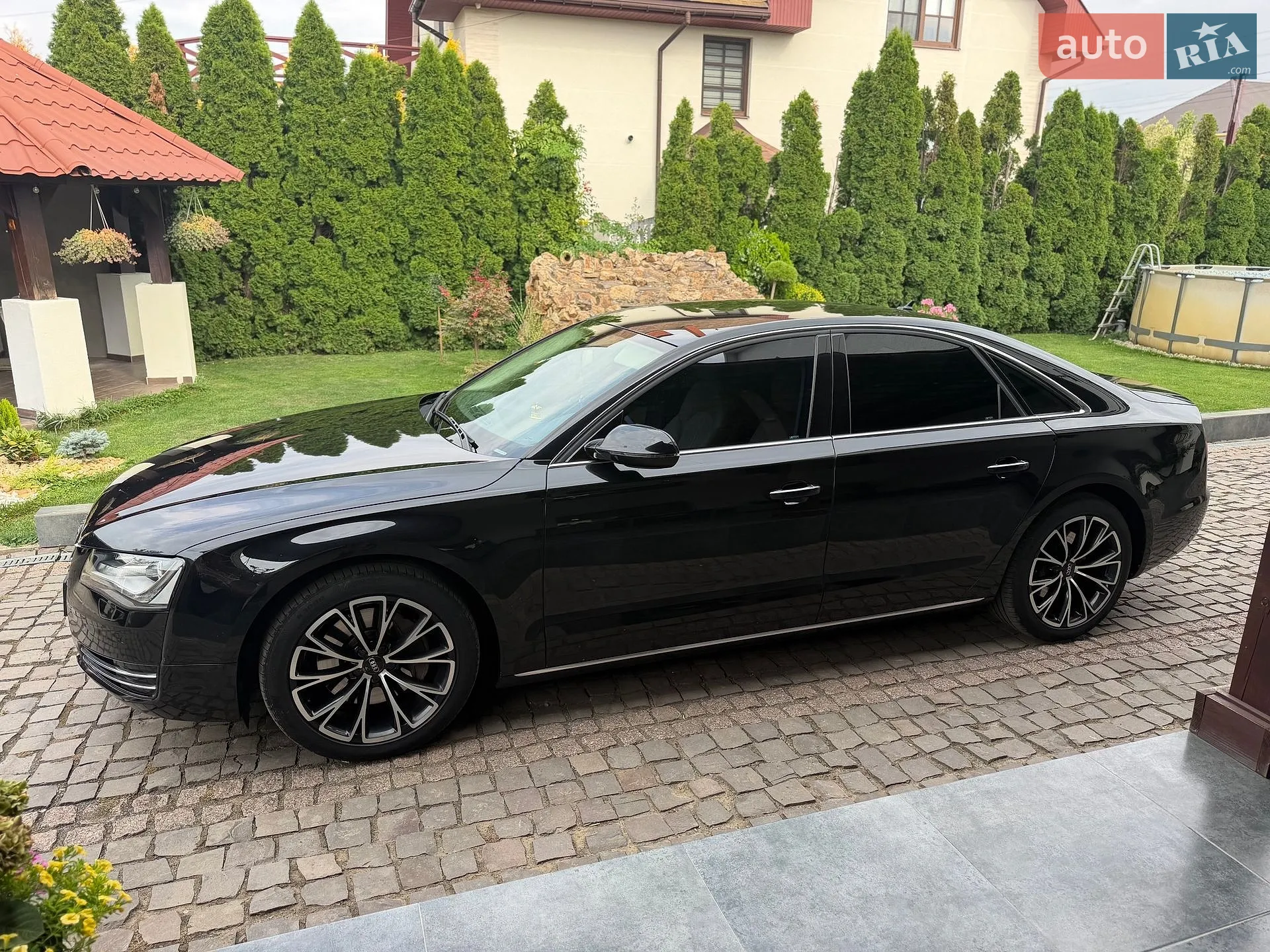 2010 Audi A8 - мініатюра 9