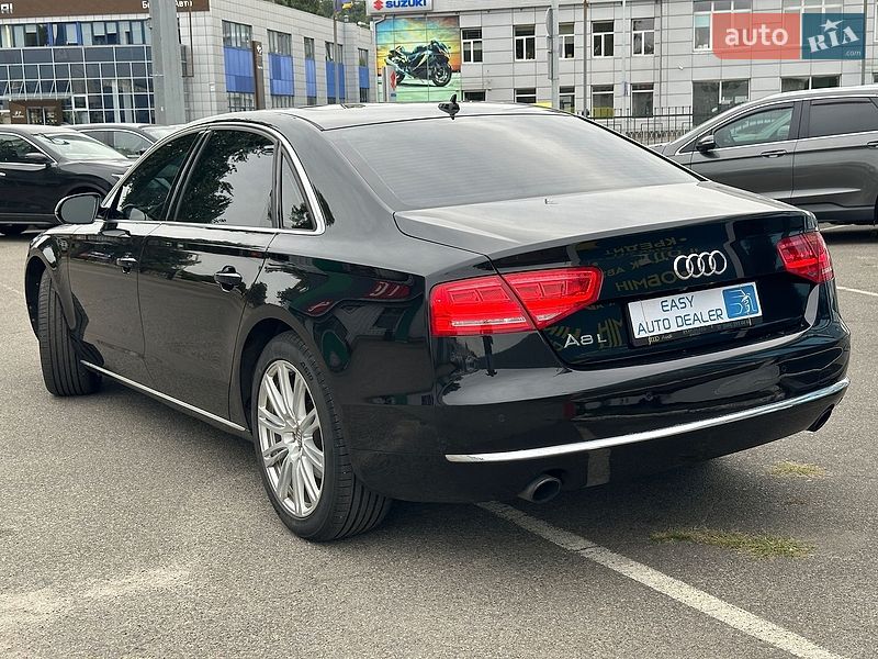 Седан Audi A8 2014 в Киеве