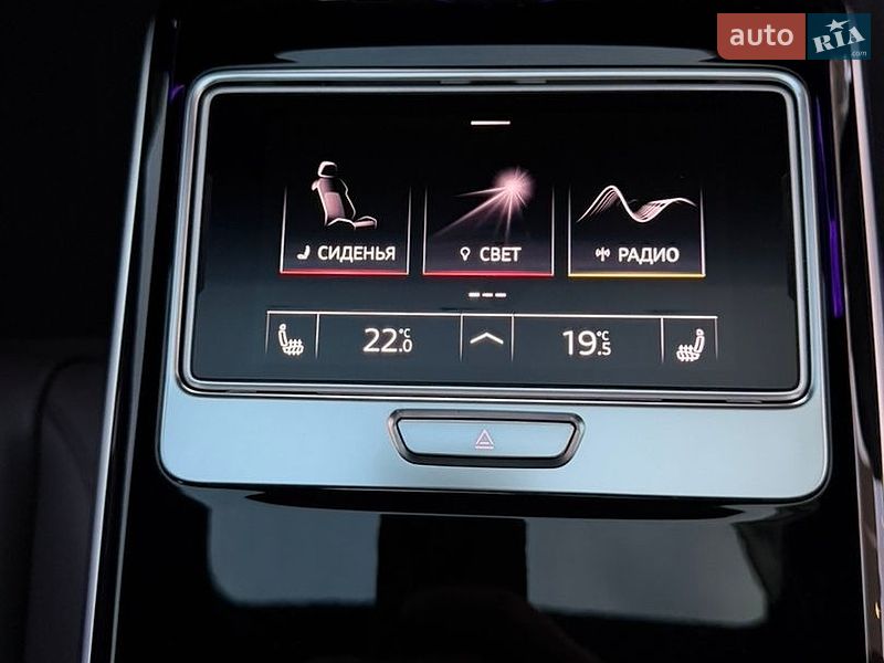 Седан Audi A8 2021 в Києві