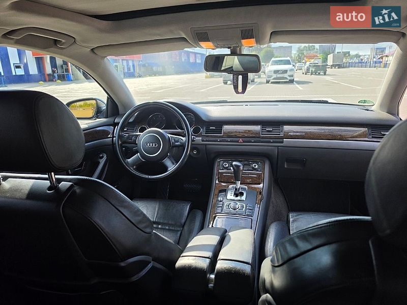 Седан Audi A8 2003 в Ковеле