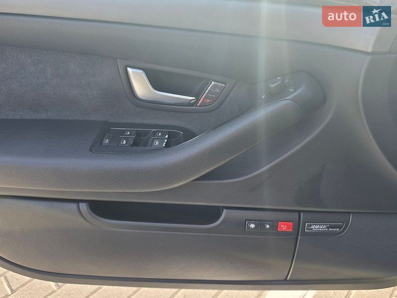 Седан Audi A8 2003 в Ковеле