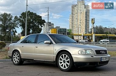Седан Audi A8 2000 в Києві