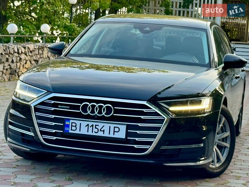 Седан Audi A8 2018 в Дніпрі