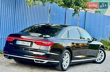 Седан Audi A8 2018 в Дніпрі