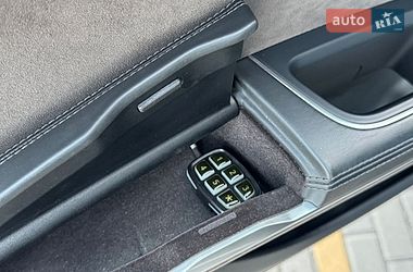Седан Audi A8 2018 в Дніпрі