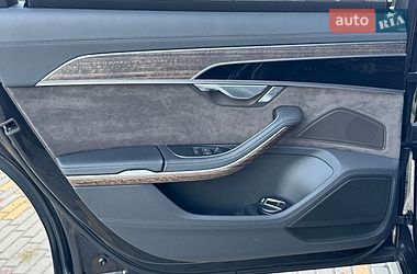 Седан Audi A8 2018 в Дніпрі