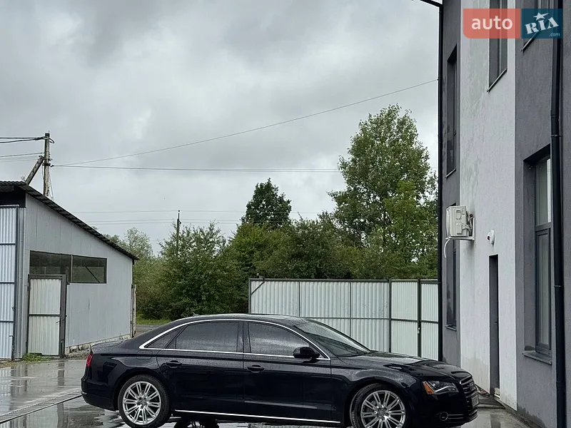 Audi A8 2013