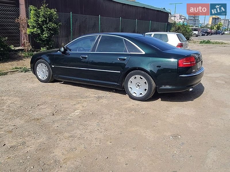 Седан Audi A8 2006 в Ивано-Франковске