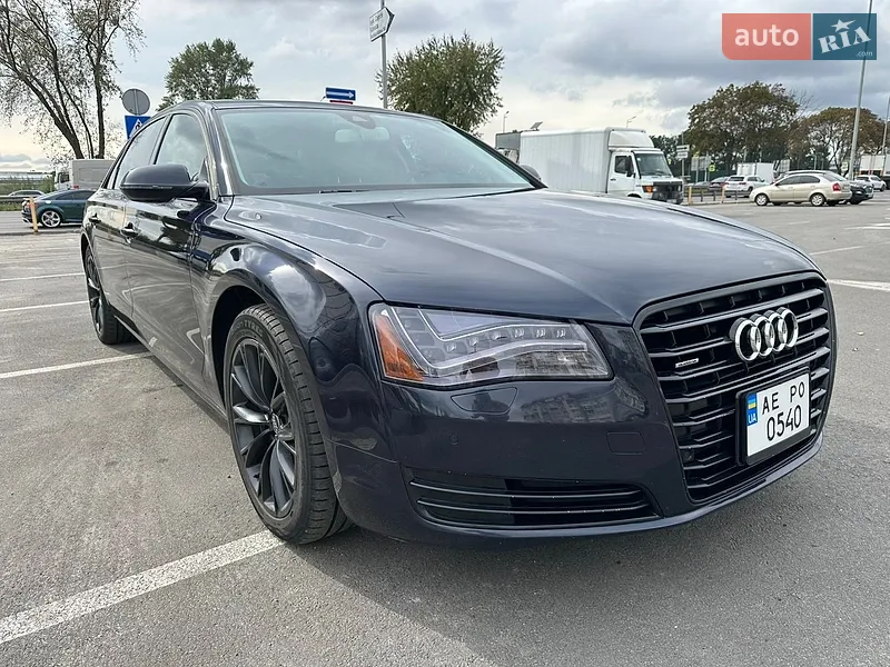 Audi A8