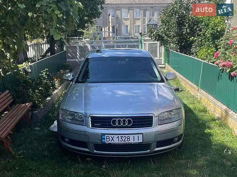 Audi A8