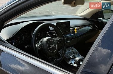 Седан Audi A8 2012 в Рівному