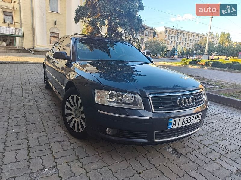 Седан Audi A8 2003 в Запорожье