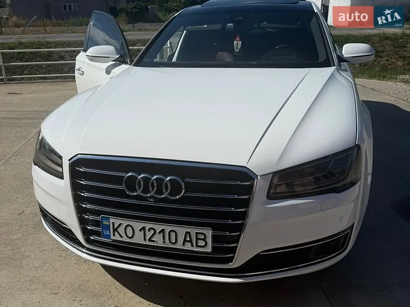 Audi A8 2014