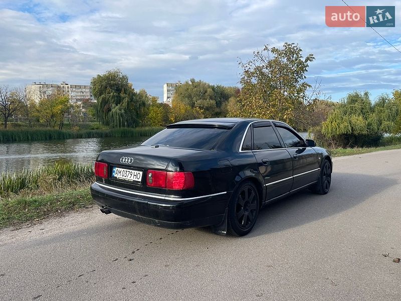 Седан Audi A8 2001 в Белой Церкви