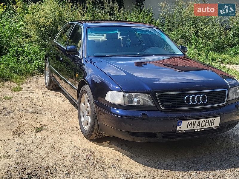 Седан Audi A8 1998 в Броварах