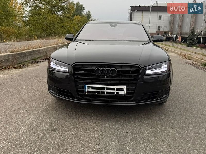 Седан Audi A8 2014 в Києві фото Седан Audi A8 2014 в Києві