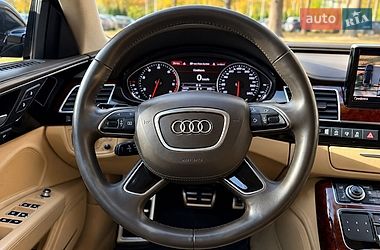 Седан Audi A8 2013 в Харькове