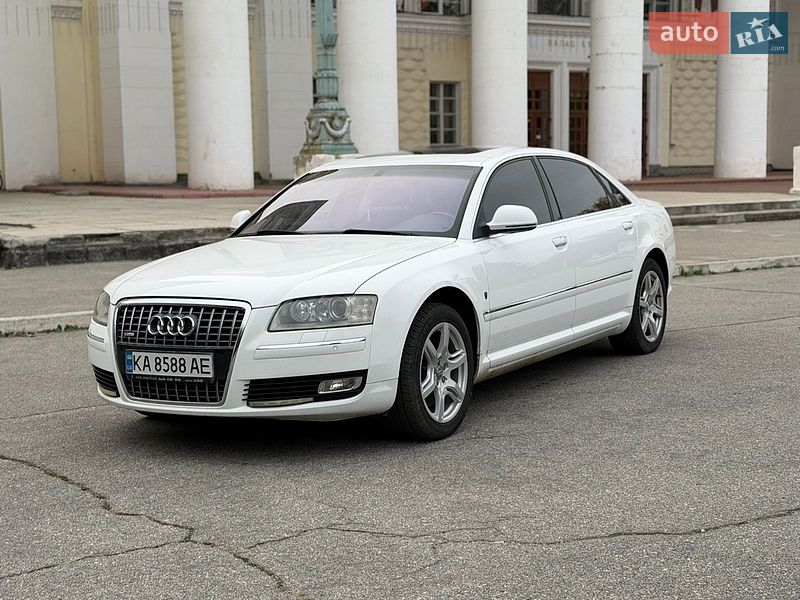 Седан Audi A8 2008 в Жовтих Водах