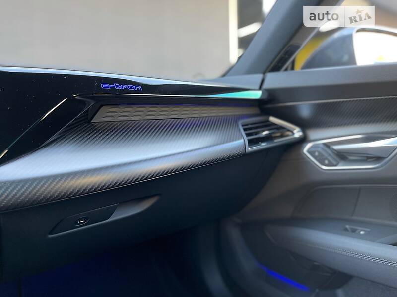 Лифтбек Audi e-tron GT 2022 в Киеве