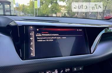 Ліфтбек Audi e-tron GT 2022 в 
