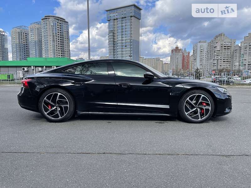 Audi e-tron GT 2021