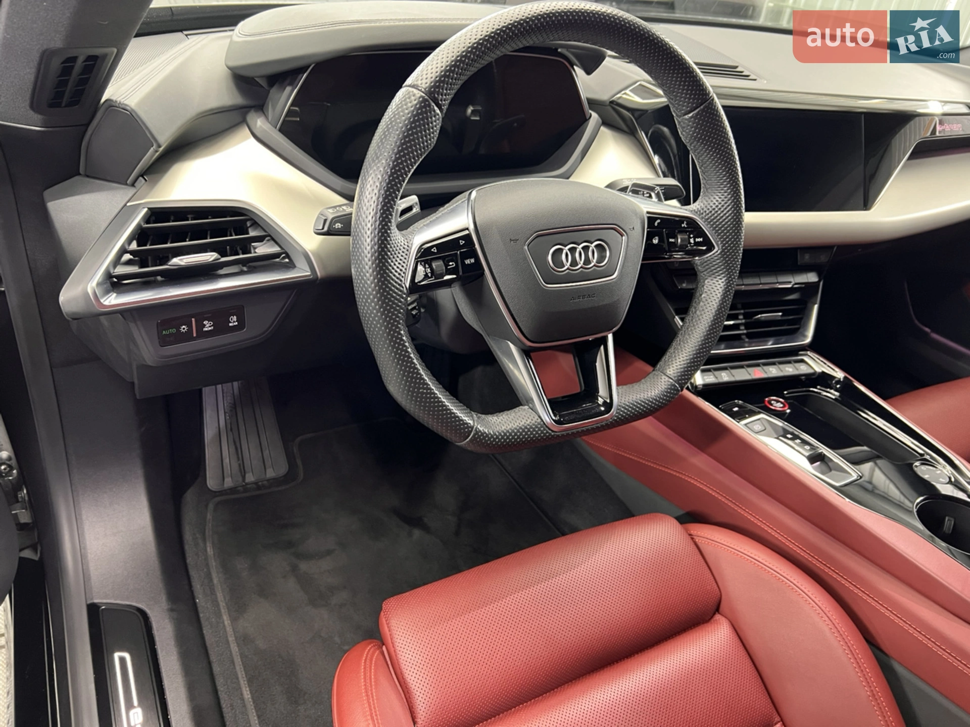 2021 Audi e-tron GT - мініатюра 22